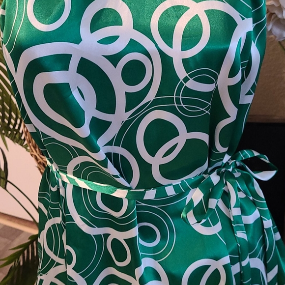 SALE RAMPAGE RETRO HALTER MULTI  CIRCLE MEDIUM TOP - Picture 7 of 16